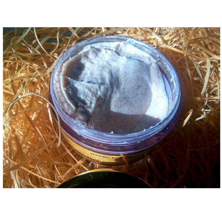 best body scrub available in India,best face scrub available in India,best Indian face scrub,body scrub in India,Earthvedic,face scrub,Indian brand,Indian face scrub,review of Earthvedic face and body scrub, neem scrub, Tulsi scrub, natural face scrub,
